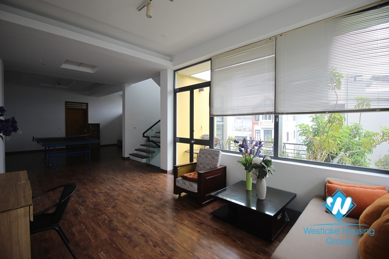 5 bedroom house with good space for rent in Ngoc Thuy